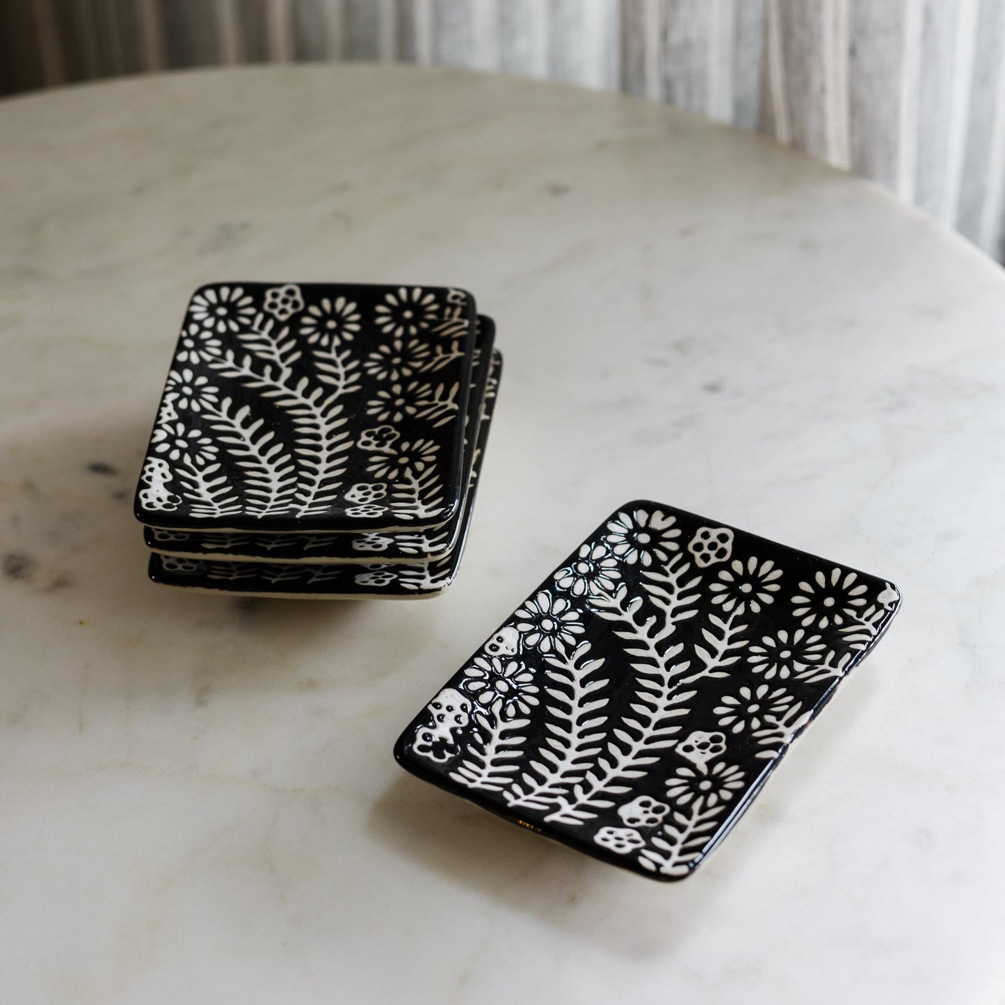 Botanical Stoneware Dish