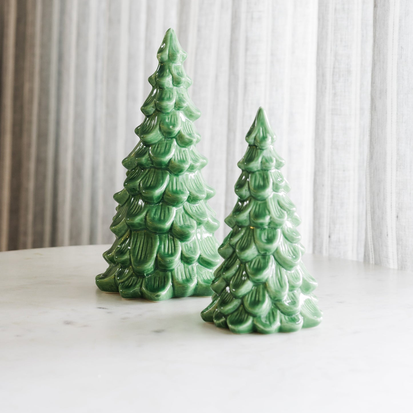 Vintage-Inspired Stoneware Christmas Tree, Green 8"