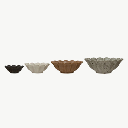 Stoneware Flower Dish Set
